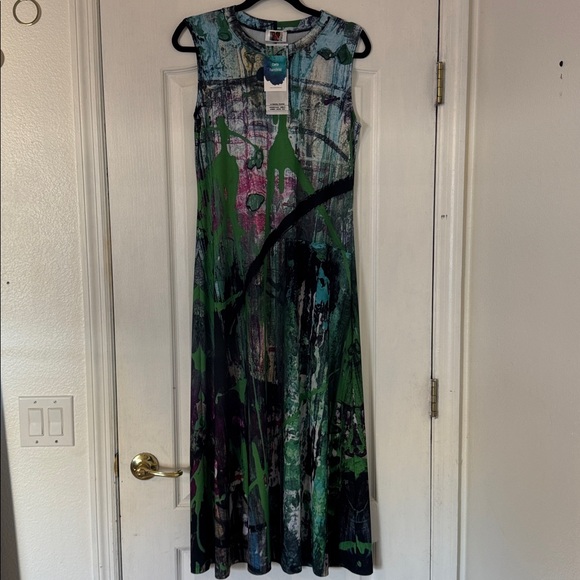 New! Abstract Print Maxi Dress - Picture 6 of 6